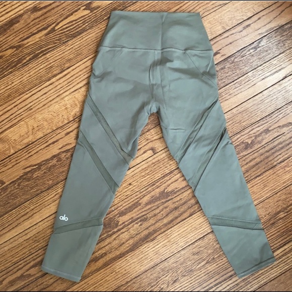 Alo Yoga Crapi - Picture 3 of 8